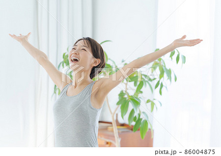 リラックス ビューティー 30代女性 リラックス ビューティー 30代女性 86004875