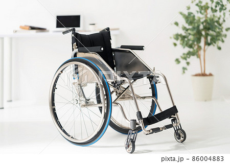 車椅子　医療機器　障害者雇用 86004883