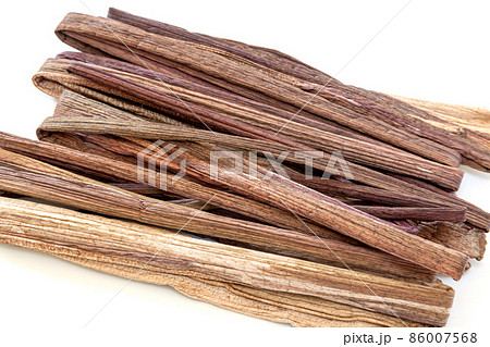 里芋の茎を干した芋がらのアップ【チラシ用素材】 里芋の茎を干した芋がらのアップ【チラシ用素材】 86007568