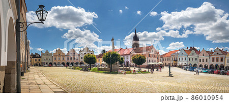 Telc, Czech republic - 07 06 2021: main square - Zacharias of Hradec Square Telc, Czech republic - 07 06 2021: main square - Zacharias of Hradec Square 86010954