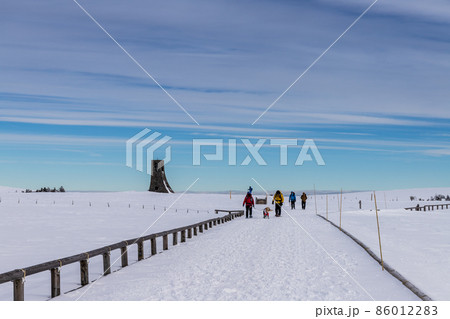 真冬の美ヶ原スノーハイク 86012283