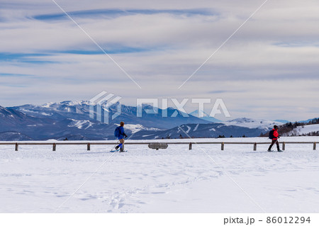 真冬の美ヶ原スノーハイク 86012294