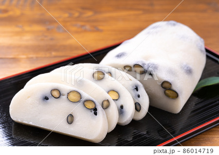 なまこ餅（寒餅） 86014719