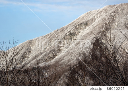 冬の黒檜山 群馬県赤城山 冬の黒檜山 群馬県赤城山 86020295