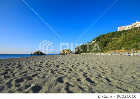 田原市　日出の石門と片浜十三里の砂浜 86021010
