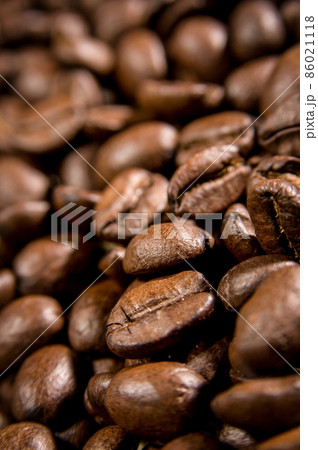 Brown coffee beans for background and texture Brown coffee beans for background and texture 86021118
