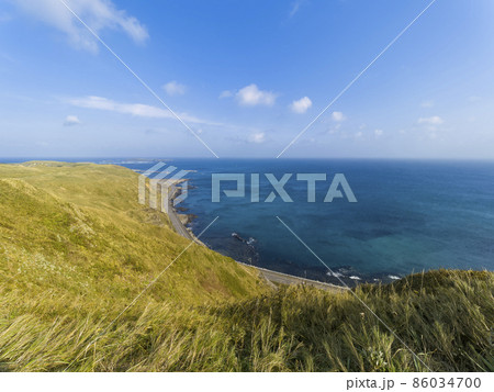 北海道 礼文島 「トド島展望台」からの眺望 / Rebun Island, Japan 86034700