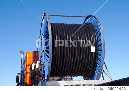truck transporting electric wire spool large roll coil 86035498