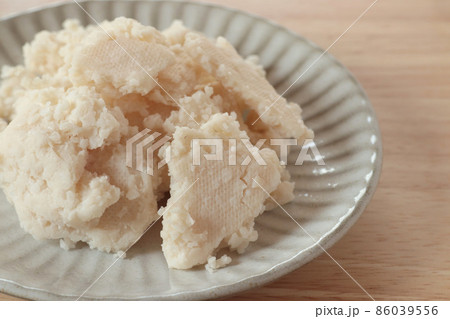 お皿にのった酒粕 お皿にのった酒粕 86039556