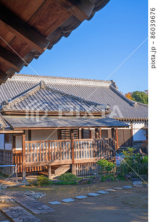 川越城本丸御殿 家老詰所縁側から本丸御殿方向の眺め 川越市 川越城本丸御殿 家老詰所縁側から本丸御殿方向の眺め 川越市 86039676