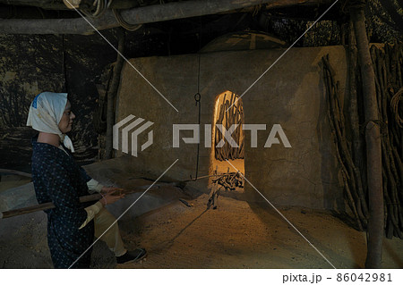 【紀州備長炭 炭焼き窯】 和歌山県田辺市秋津川 【紀州備長炭 炭焼き窯】 和歌山県田辺市秋津川 86042981