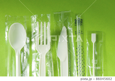 使い捨てプラスチック製品12品目(スプーン・フォーク・ナイフ・ストロー・マドラー) 使い捨てプラスチック製品12品目(スプーン・フォーク・ナイフ・ストロー・マドラー) 86045602