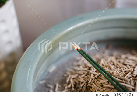 法事 お線香のイメージ素材 法事 お線香のイメージ素材 86047708