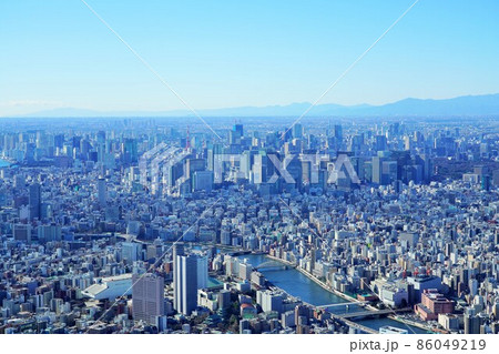 東京スカイツリーからの眺め 東京中心部方面 22年元旦の写真素材
