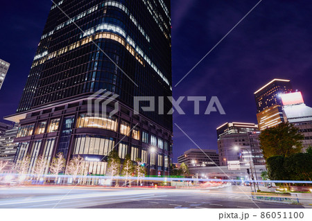 都市夜景 東京 大手町のビジネス街 都市夜景 東京 大手町のビジネス街 86051100