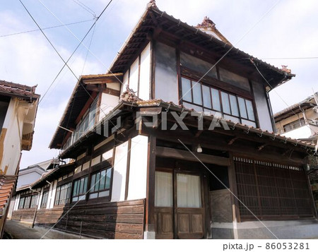 広島県の有形文化財　大藤家住宅主屋　（東広島市高屋町白市） 86053281