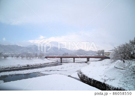 降雪時の篠山川 西紀大橋 1月 降雪時の篠山川 西紀大橋 1月 86058550