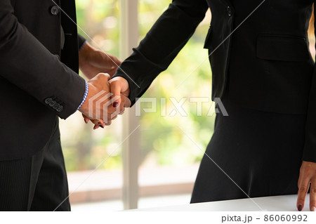 Successful business agreement Successful business agreement 86060992