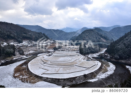 雪のあらぎ島 86069720
