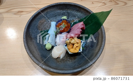 お刺身 86071731