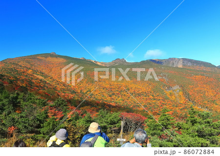 【福島県】錦秋の安達太良連峰 86072884