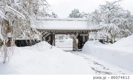 雪に覆われた樺細工伝承館 角館 雪に覆われた樺細工伝承館 角館 86074612