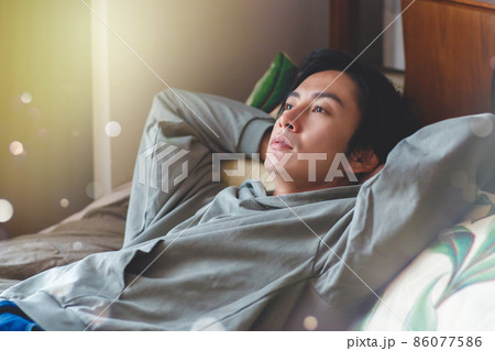 男性ポートレート 86077586