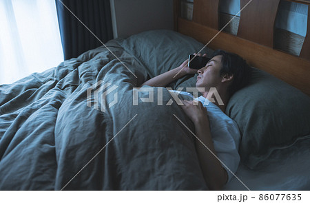 男性ポートレート 86077635