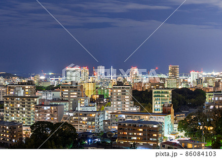 《福岡県》福岡市の夜景(南公園から撮影) 《福岡県》福岡市の夜景(南公園から撮影) 86084103