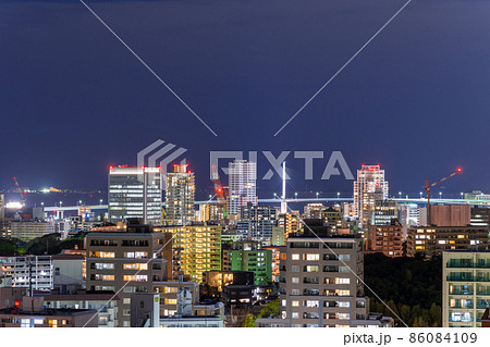《福岡県》福岡市の夜景(南公園から撮影) 《福岡県》福岡市の夜景(南公園から撮影) 86084109