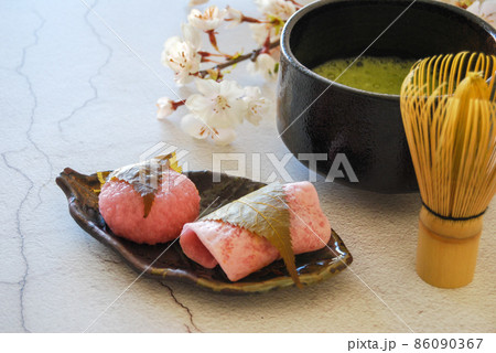 桜もちとお茶 桜もちとお茶 86090367