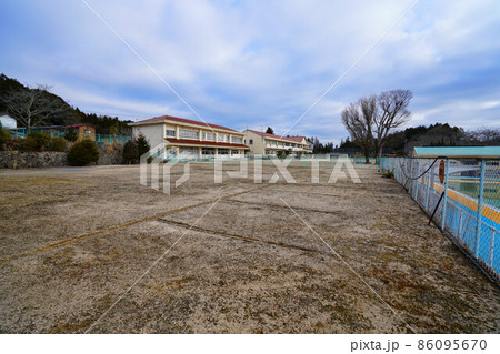 吉備中央町立吉川小学校(旧吉備中央町立吉川中学校)8 岡山県加賀郡吉備中央町 吉備中央町立吉川小学校(旧吉備中央町立吉川中学校)8 岡山県加賀郡吉備中央町 86095670
