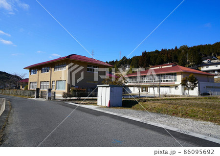 吉備中央町立大和小学校5　岡山県加賀郡吉備中央町 86095692