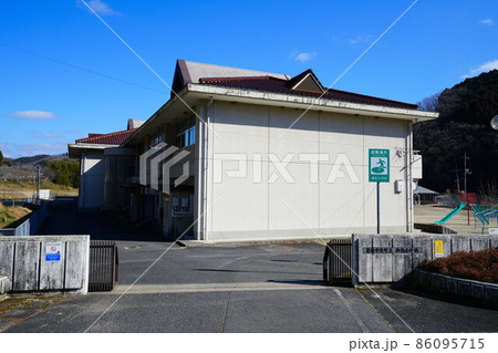 吉備中央町立御北小学校(旧吉備中央町立御北中学校)8 岡山県加賀郡吉備中央町 吉備中央町立御北小学校(旧吉備中央町立御北中学校)8 岡山県加賀郡吉備中央町 86095715