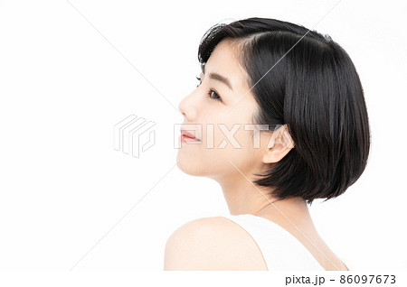 若い女性のビューティイメージ 86097673