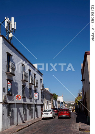 メキシコ ケレタロの街並み メキシコ ケレタロの街並み 86098705