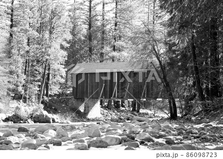 Monochrome Covered Bridge Monochrome Covered Bridge 86098723