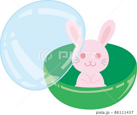 ガチャポンカプセルに入ったピンクのウサギ_半開き 86111437