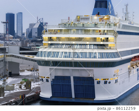 エストニア タリン港 / Old City Harbor, Tallinn, Estonia 86112259