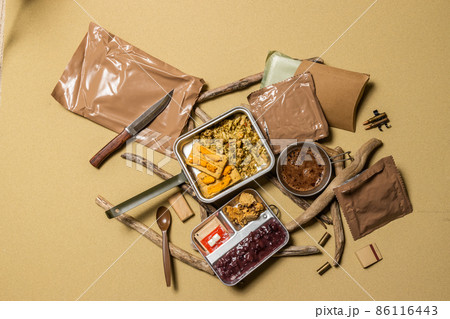 ミリタリーフード military food set for outdoor survival ミリタリーフード military food set for outdoor survival 86116443