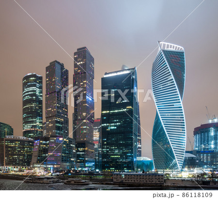 Moscow city at winter night. Modern skyscrapers in Moscow-city downtown. Moscow, Russia Moscow city at winter night. Modern skyscrapers in Moscow-city downtown. Moscow, Russia 86118109