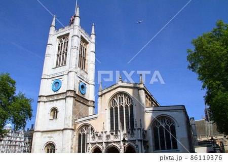 イギリスロンドン ウェストミンスター大寺院とともに世界遺産に登録された聖マーガレット教会 イギリスロンドン ウェストミンスター大寺院とともに世界遺産に登録された聖マーガレット教会 86119376