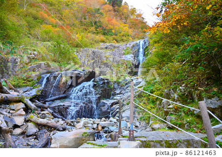仏御前の滝 紅葉 大野市 仏御前の滝 紅葉 大野市 86121463