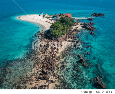 Koh Khai Nai, the cat island, in Phuket Province, Thailand 86121843