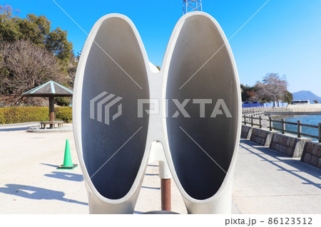 大久野島「うさぎ耳集音器」 大久野島「うさぎ耳集音器」 86123512