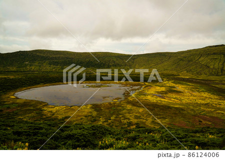 Panoramic view to Caldeira Branca lake at Flores island, Azores. Portugal 86124006