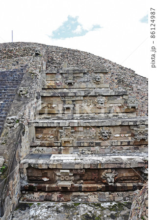 ラテンアメリカ最大の都市遺跡、メキシコのテオティワカン Teotihuacan 86124987