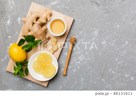 Natural cold and flu home remedies. Natural ingredients for immunity stimulation and viruses protection. top view flat lay 86131611