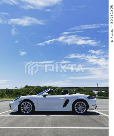 ポルシェ718ボクスター オープン日和 ポルシェ718ボクスター オープン日和 86131806