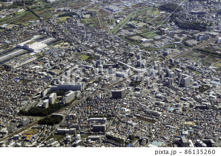 東武東上線の朝霞台駅付近を空撮 86135260